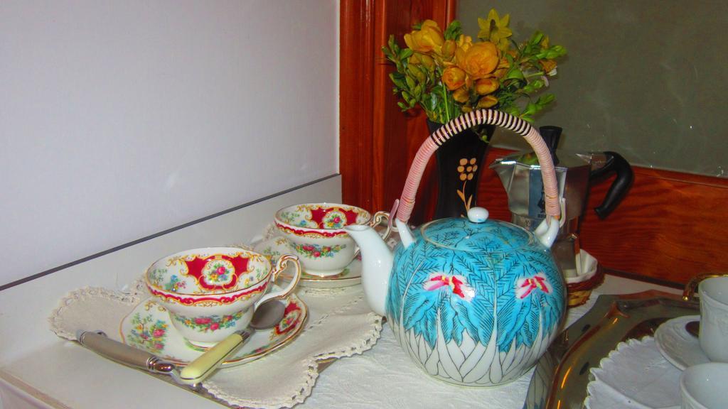 Villa Apollo B&B Acomodação com café da manhã  2*