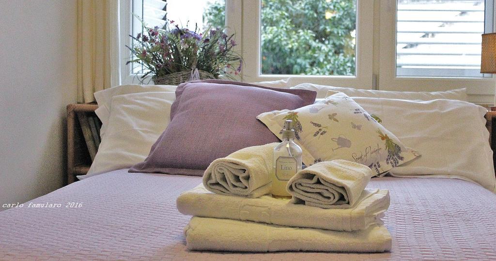 Acomodação com café da manhã  Villa Apollo B&B Capri