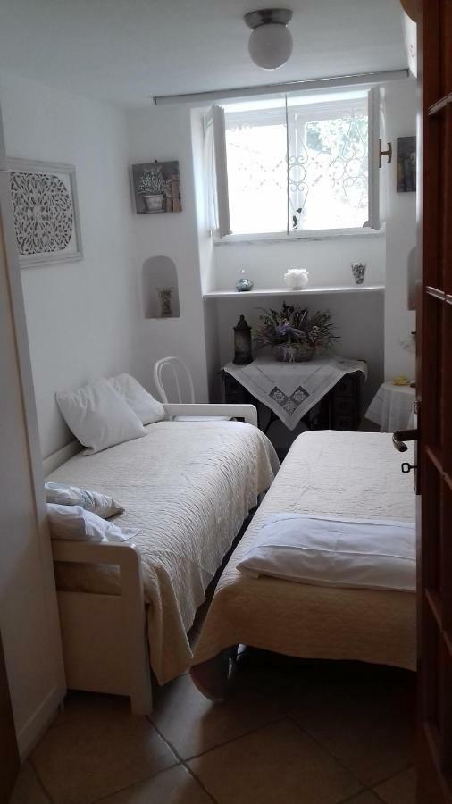 Acomodação com café da manhã  Villa Apollo B&B Capri